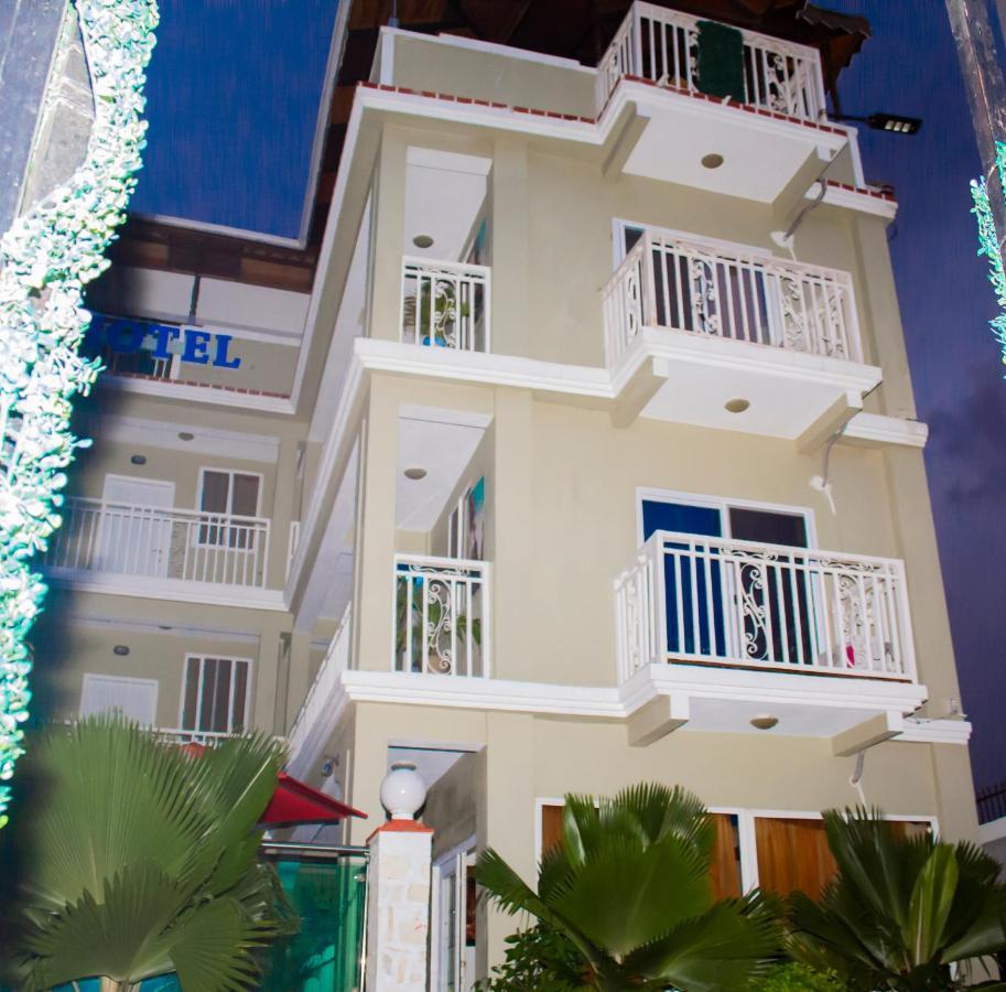 Three Kings Hotel Vertieres Exterior photo